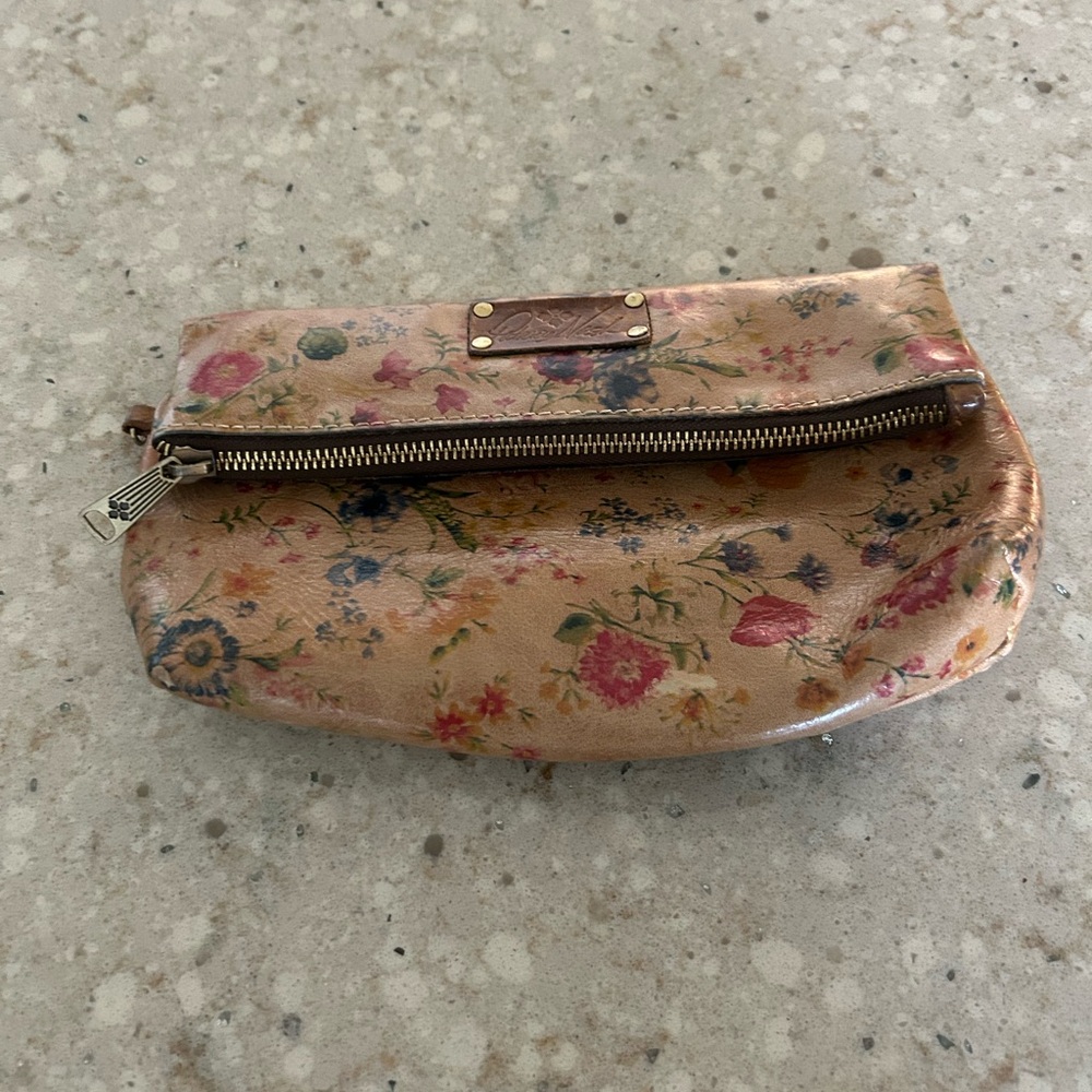 Patricia Nash Tan Clutch Elegant Wristlet
